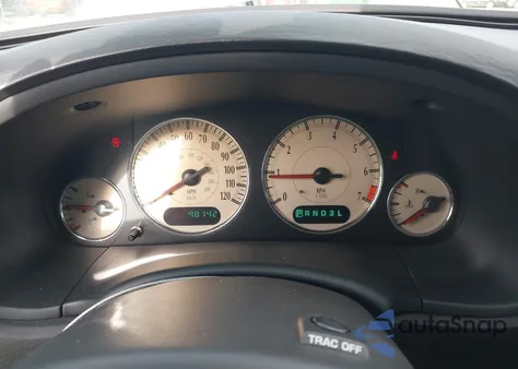 2004 Chrysler Town & Country Limited из США, поврежденный, VIN 2C8GP64L64R544966